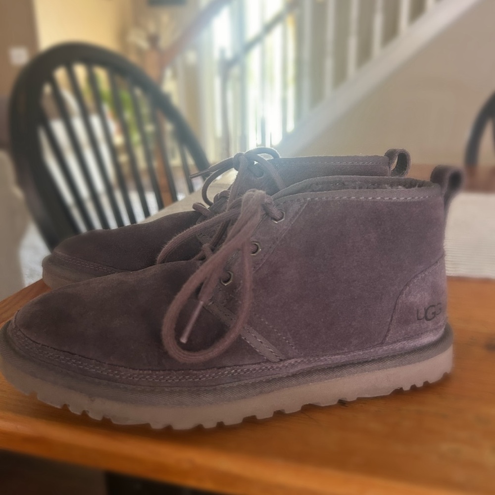 Ugg Neumel